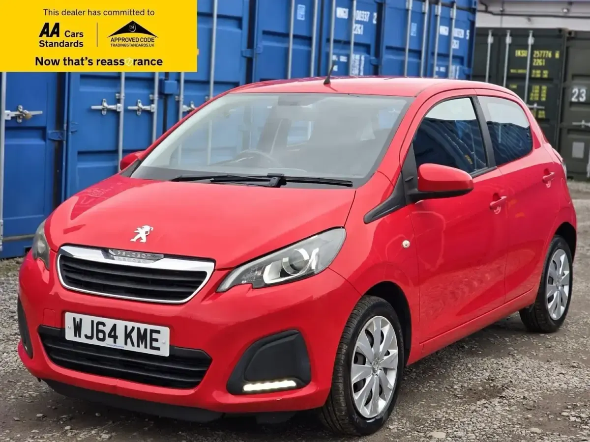 Begagnad Peugeot 108 Active 68 HK (50 kW) 2015 Röd Halvkombi