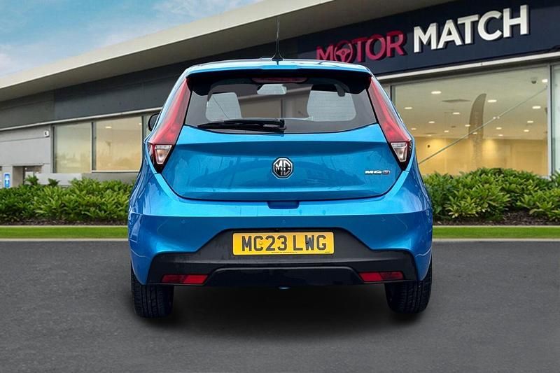 Used MG MG3 Exclusive 106 HP (77 kW) 2023 Blue Hatchback
