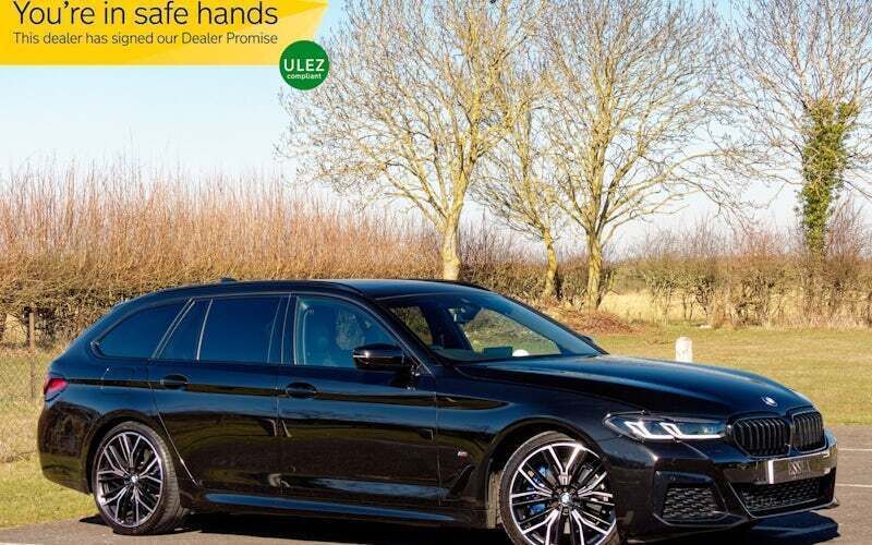 Used 2024 BMW 520 M Sport Estate | £31,995 (Fair price) - Image 1/4