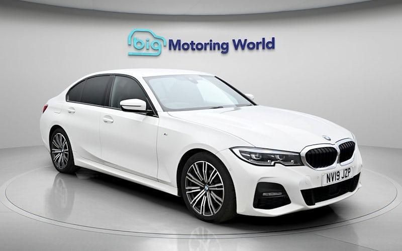 Used BMW 320 M Sport 190 HP (139 kW) 2019 White Sedan