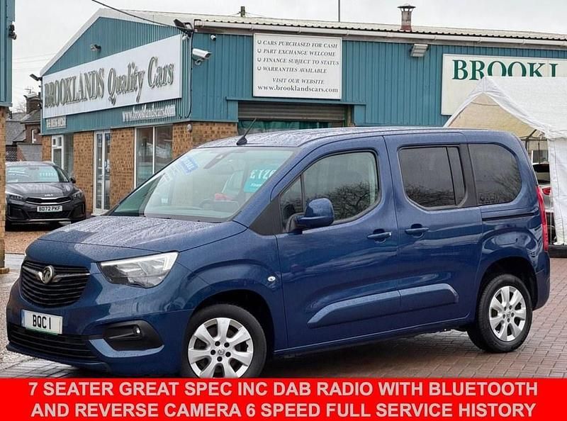 Blue Used 2021 Vauxhall Combo S MPV | £12,695 (A bit pricey) - Image 1/4