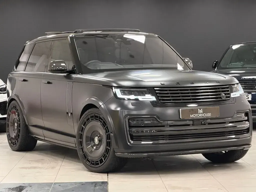 Used Land Rover Range Rover SE 350 HP (257 kW) 2024 Black SUV