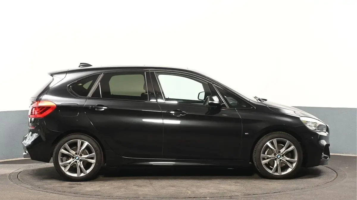 Used BMW 220 Active Tourer M Sport 187 HP (137 kW) 2017 Black MPV