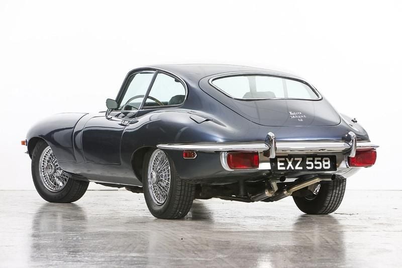 Używany Jaguar E-Type 2019 Niebieski Coupe