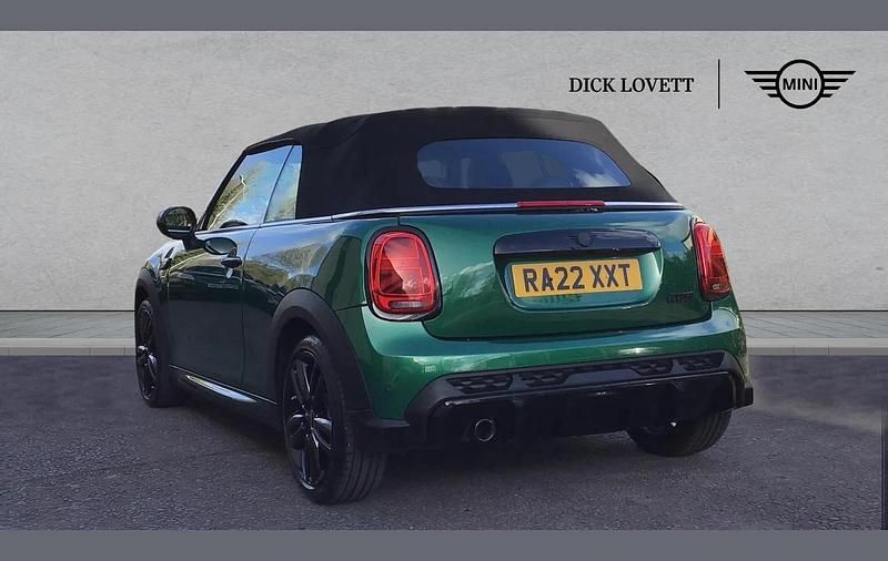 Used Mini Cooper Cabriolet Sport 134 HP (98 kW) 2022 Green Cabriolet