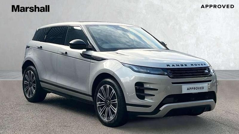 Metallic seoul pearl silver Used 2025 Land Rover Range Rover evoque HSE Dynamic SUV | £43,007 - Image 1/4