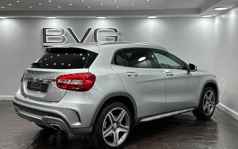 Used Mercedes GLA220 AMG line 177 HP (130 kW) 2016 Silver SUV