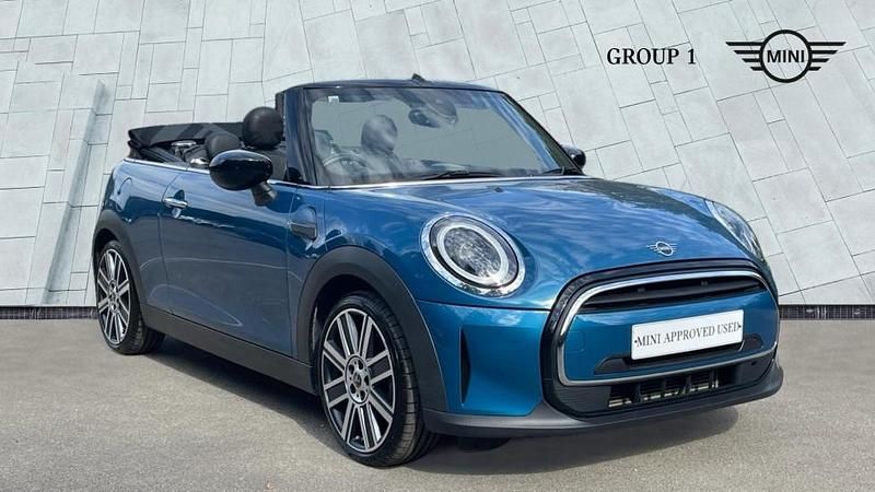 Blue Used 2022 Mini Cooper Exclusive Hatchback | £22,655 (Expensive) - Image 1/4