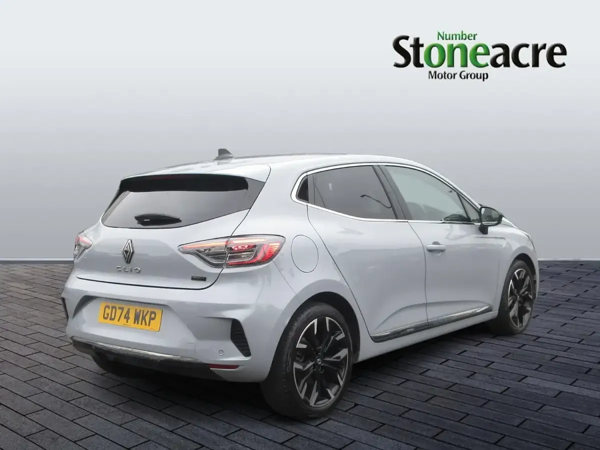 Used Renault Clio Techno 143 HP (105 kW) 2025 Grey Hatchback