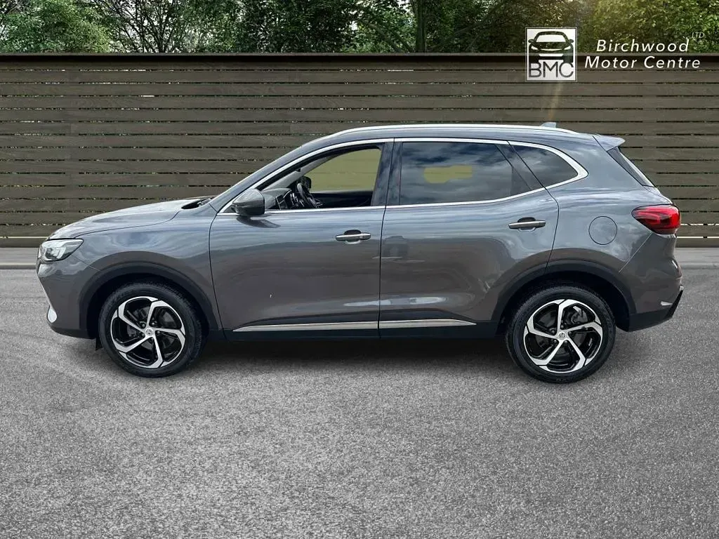 Used MG HS Trophy 162 HP (119 kW) 2024 Grey SUV
