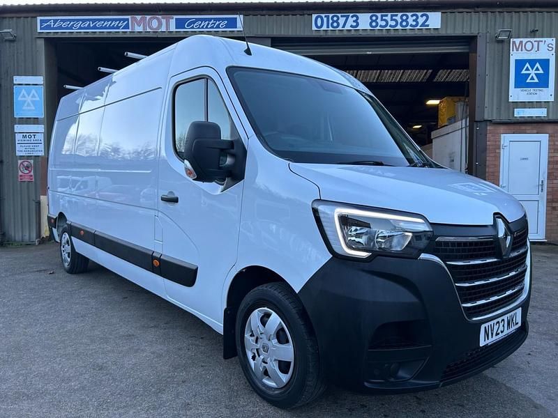Used Renault Master 135 HP (99 kW) 2023 White Van