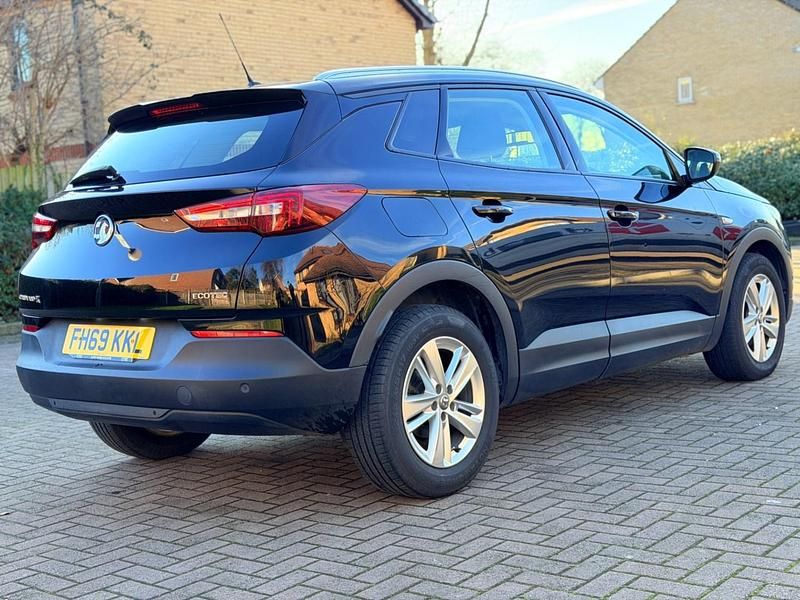 Used Vauxhall Grandland X 2019 Black SUV