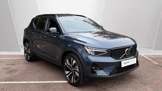 New 2026 Volvo XC40 Plus SUV | £36,995 (Super price) - Image 1/3