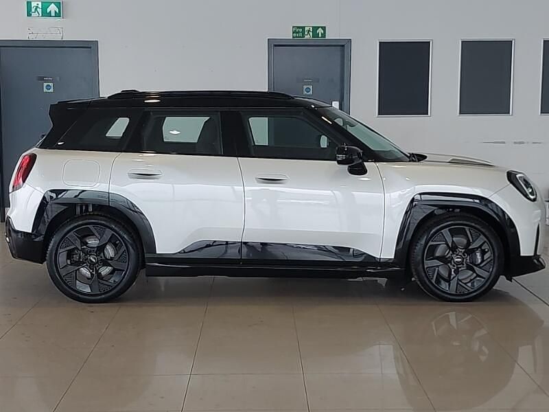 Używany Mini Aceman Sport 135 kW (184 KM) 2025 Biały SUV