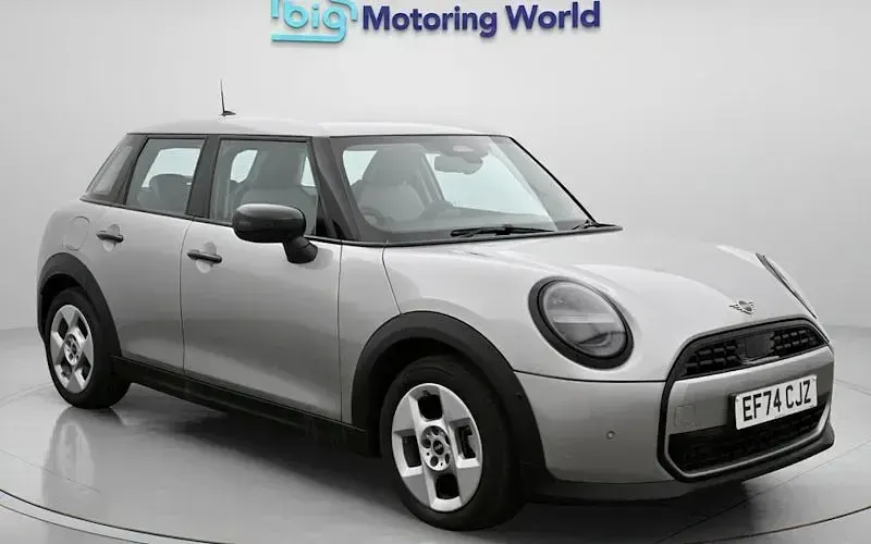 Used Mini Cooper Classic 156 HP (114 kW) 2024 Hatchback