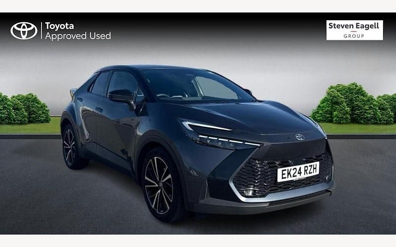 Used Toyota C-HR 140 HP (102 kW) 2026 SUV