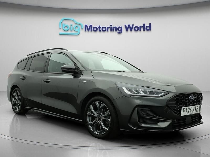 Grey Used 2024 Ford Focus ST-Line Estate | £18,600 (Fair price) - Image 1/4