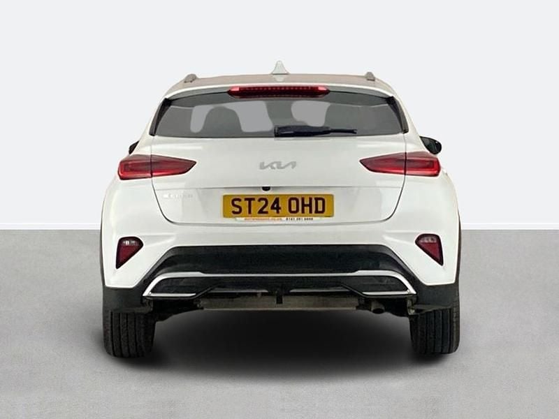 Used Kia XCeed 2024 White SUV