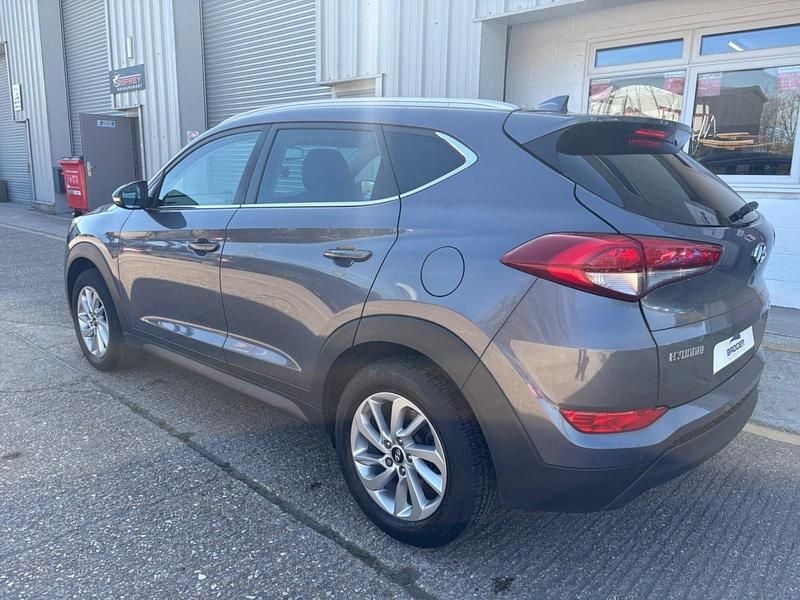 Used Hyundai Tucson Premium 116 HP (85 kW) 2016 Grey SUV