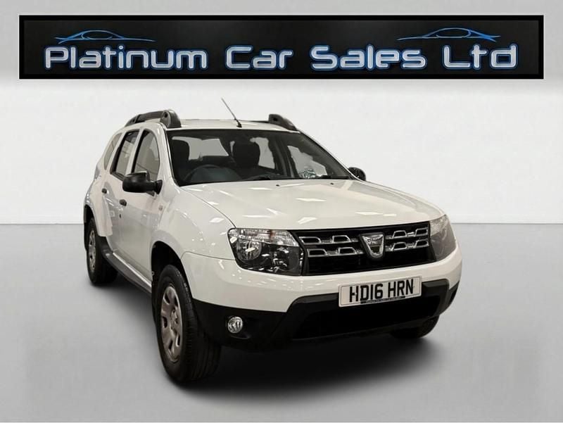 Used Dacia Duster Ambiance 110 HP (80 kW) 2016 White SUV