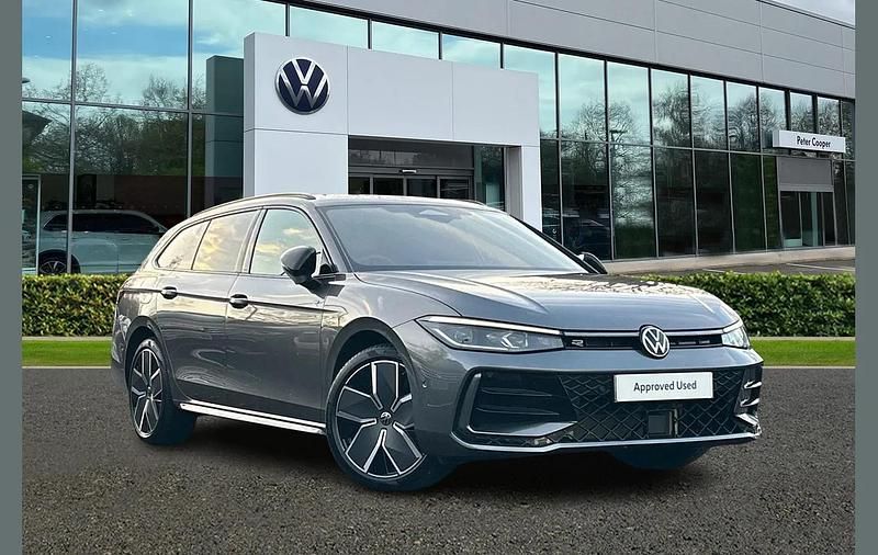 Used VW Passat Black Edition 204 HP (150 kW) 2025 Grey Estate