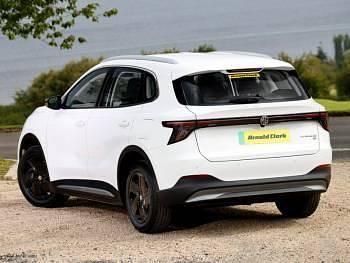 New MG MG5 EV SE 125 kW (170 HP) 2025 White Estate
