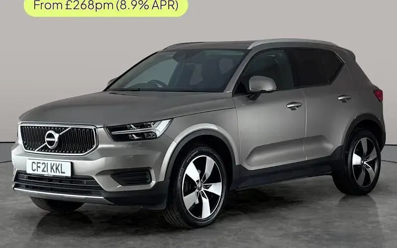 Used Volvo XC40 Momentum 163 HP (119 kW) 2021 SUV