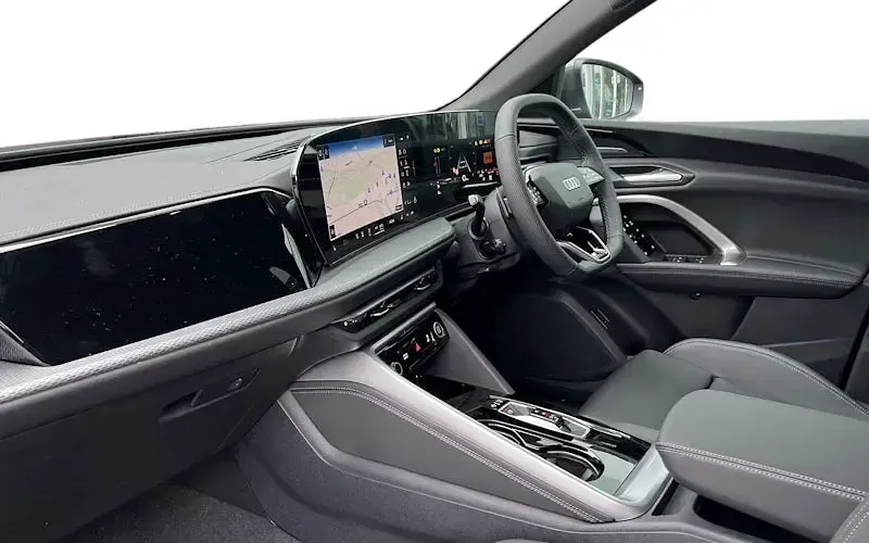 New Audi Q5 S-Line 204 HP (150 kW) 2025 SUV