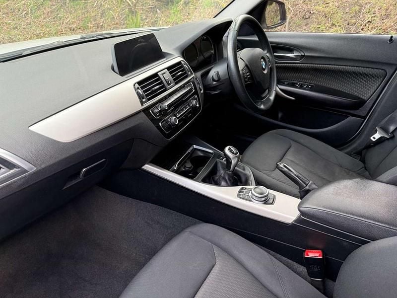 Used BMW 116 2019 White Hatchback