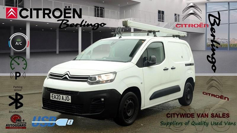 Used Citroën Berlingo 100 HP (73 kW) 2020 White MPV