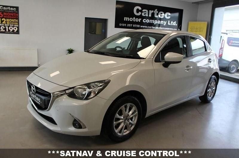 Used Mazda 2 90 HP (66 kW) 2018 Silver Hatchback