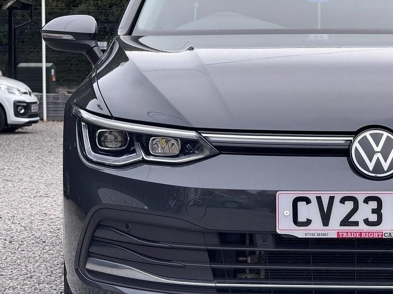 Used VW Golf VIII Edition 128 HP (94 kW) 2023 Grey Hatchback