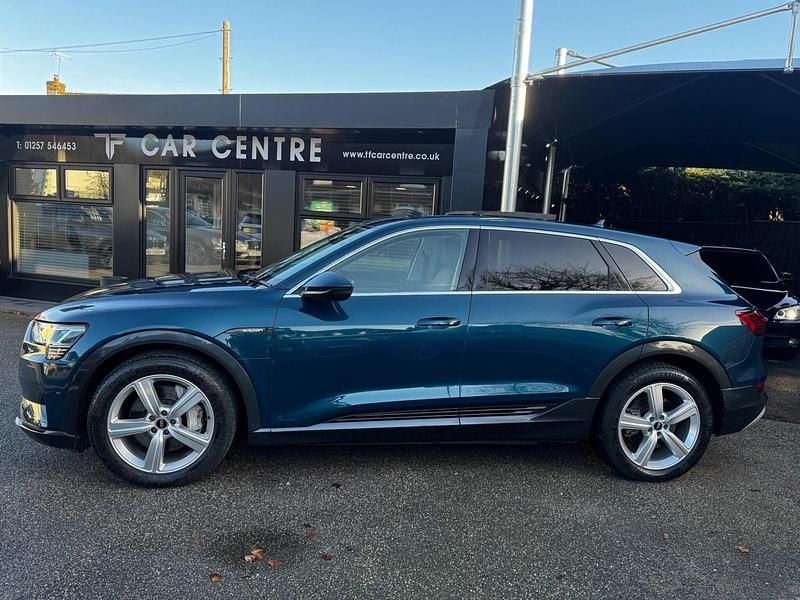 Used Audi e-tron 300 kW (408 HP) 2020 Blue SUV