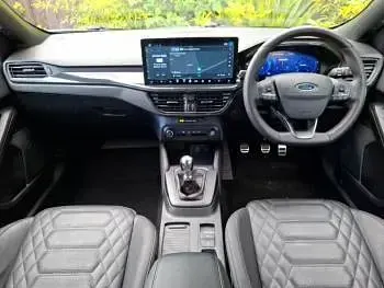 Used Ford Focus ST-Line 155 HP (114 kW) 2023 Grey Hatchback