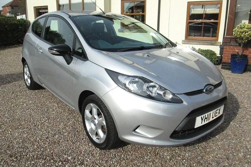 Silver Used 2011 Ford Fiesta Hatchback | £4,280 (Fair price) - Image 1/1