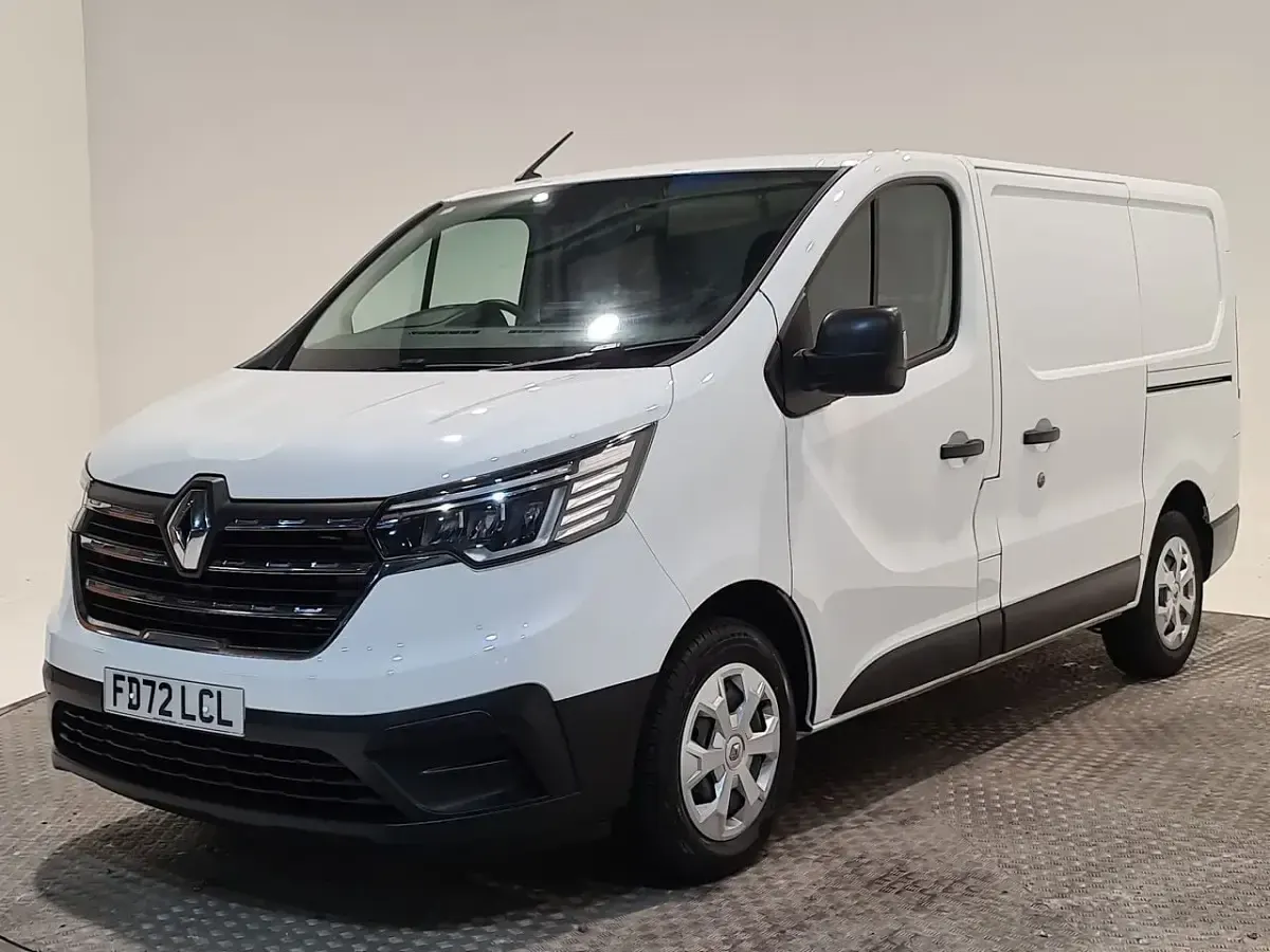 Used Renault Trafic Business 120 HP (88 kW) 2022 White