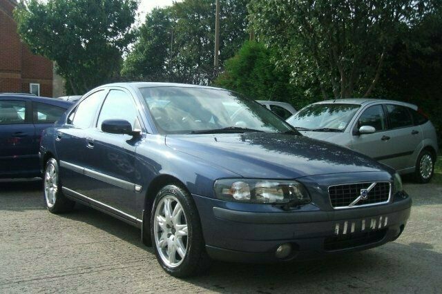 Used Volvo S60 180 HP (132 kW) 2003 Sedan