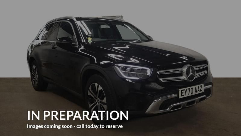 Black Used 2020 Mercedes GLC300e SUV | £21,620 (Fair price) - Image 1/4