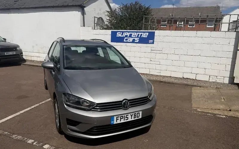 Used VW Golf VII SE 110 HP (80 kW) 2015 Silver Hatchback