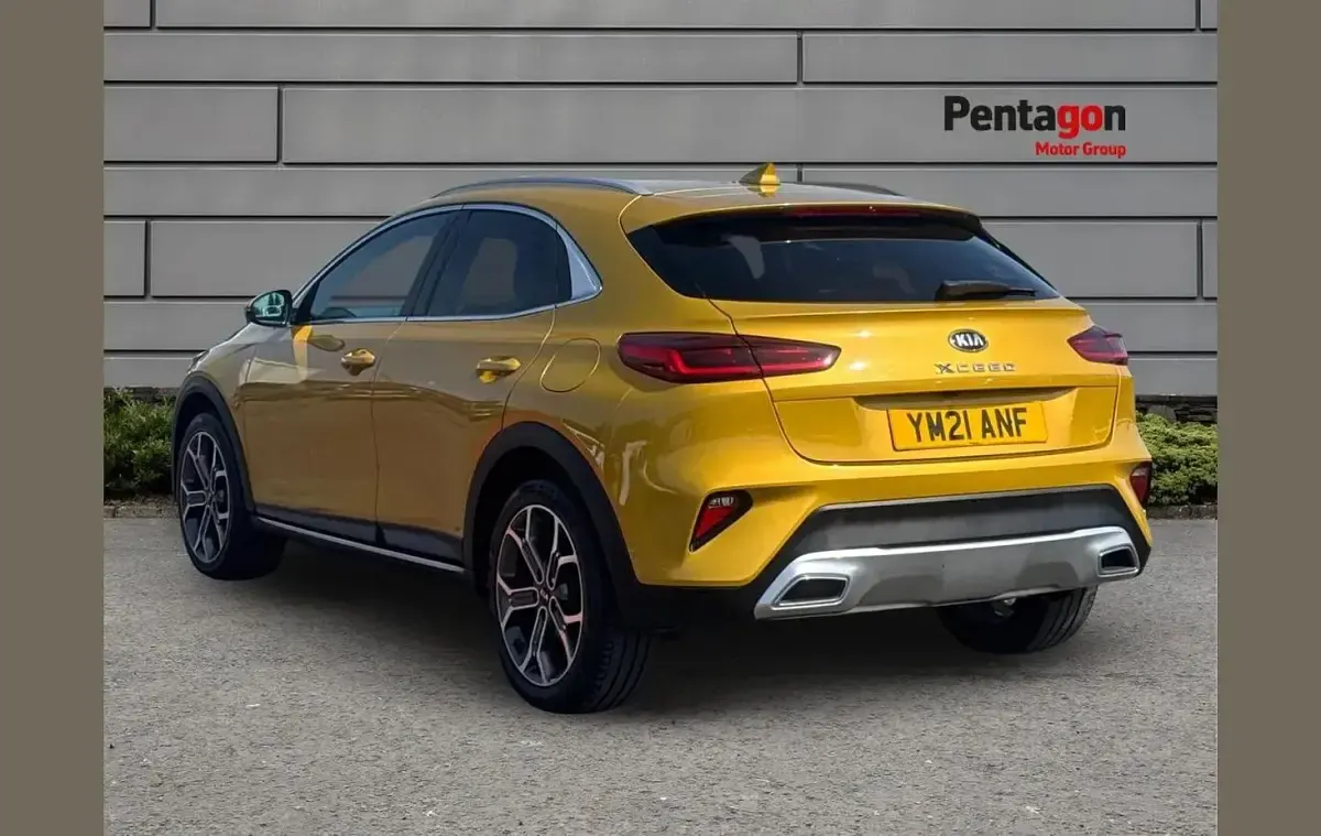 Used Kia XCeed 120 HP (88 kW) 2021 Yellow SUV