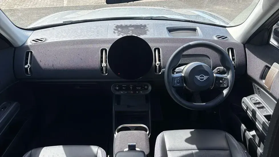 Used Mini Countryman 168 HP (123 kW) 2024 Silver SUV