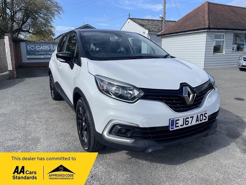 Second-hand Renault Captur Dynamique 90 CP (66 kW) 2017 Alb SUV