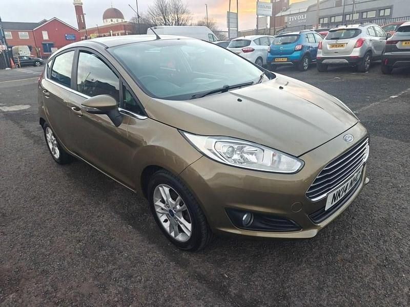 Used Ford Fiesta Zetec 2014 Brown Hatchback