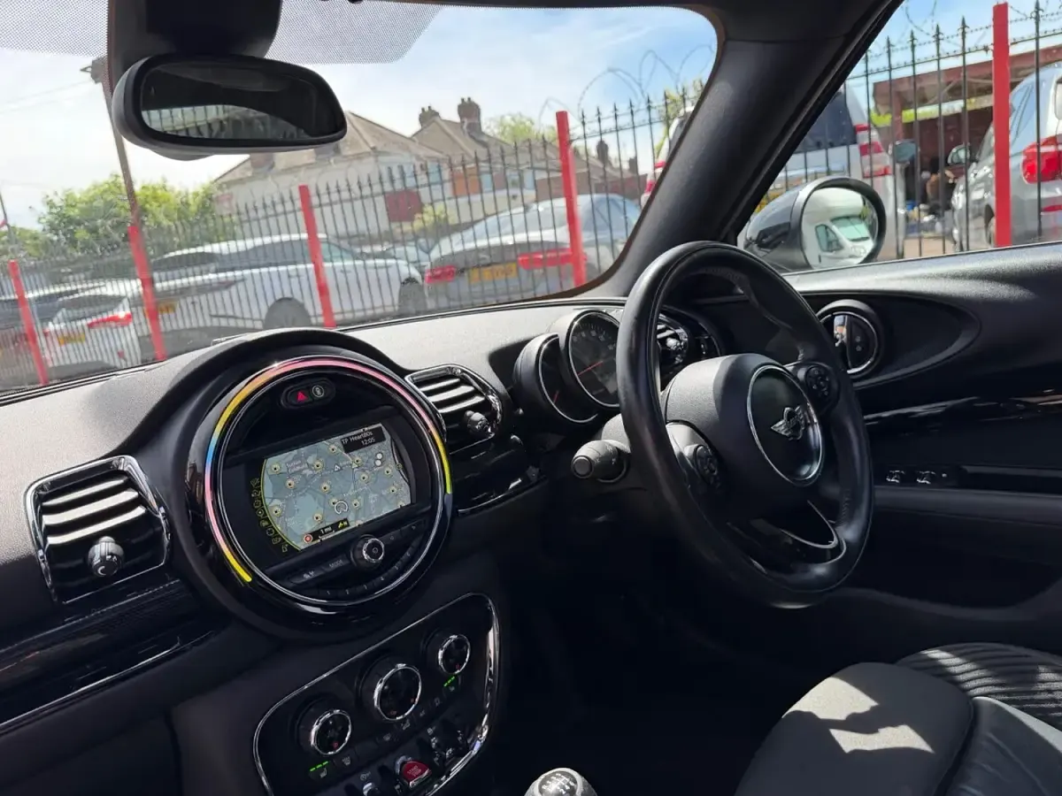 Used Mini Cooper Clubman 2016 Silver Estate