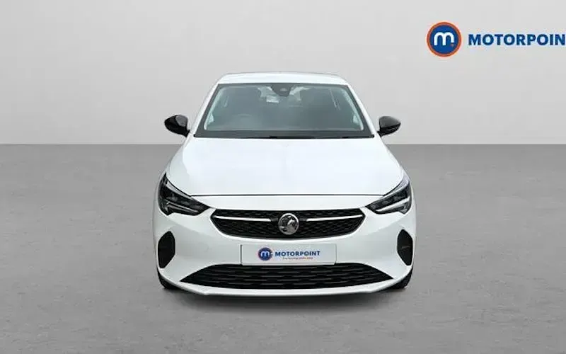 Used Vauxhall Corsa Design Edition 101 HP (74 kW) 2023 White Hatchback