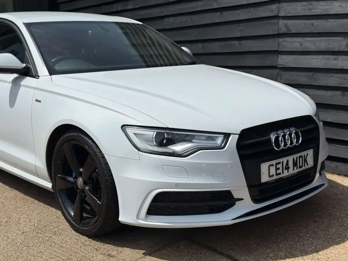 Used Audi A6 Black Edition 190 HP (139 kW) 2014 White Sedan