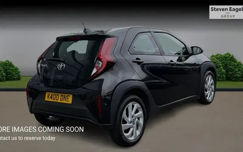Used Toyota Aygo X PURE 72 HP (52 kW) 2025 SUV