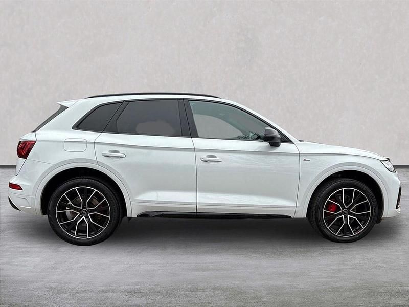 Used Audi Q5 Comfort 265 HP (194 kW) 2022 White SUV