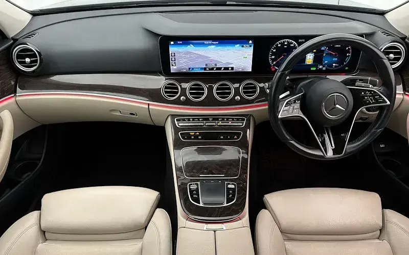Used Mercedes E300 AMG line 306 HP (225 kW) 2021 Grey Estate