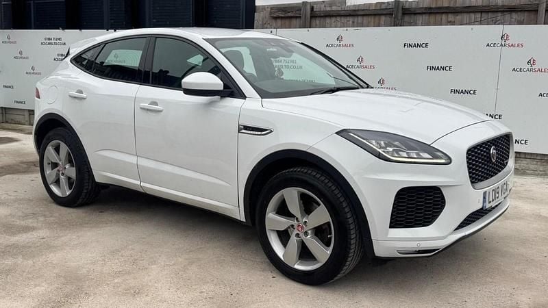 Used Jaguar E-Pace R-Dynamic 180 HP (132 kW) 2019 White SUV